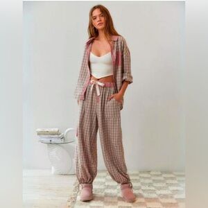 Jazmin - Cozy and Loose Pajama Set
